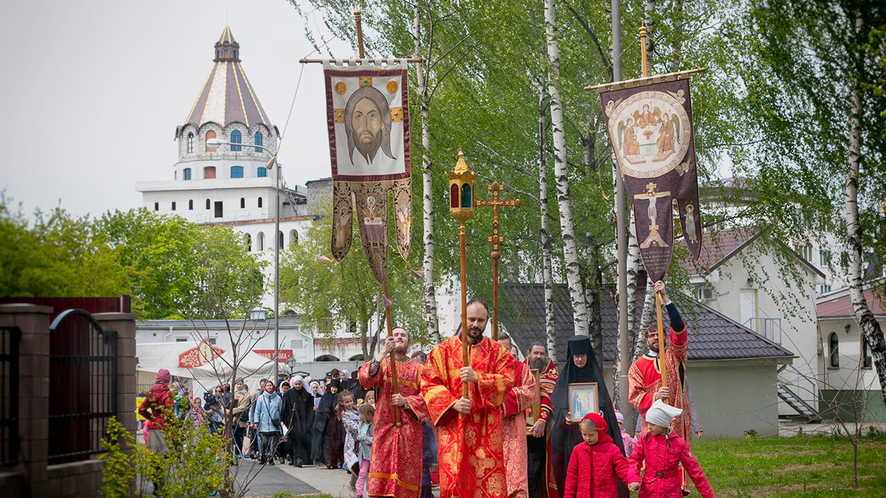 orthodox procession
