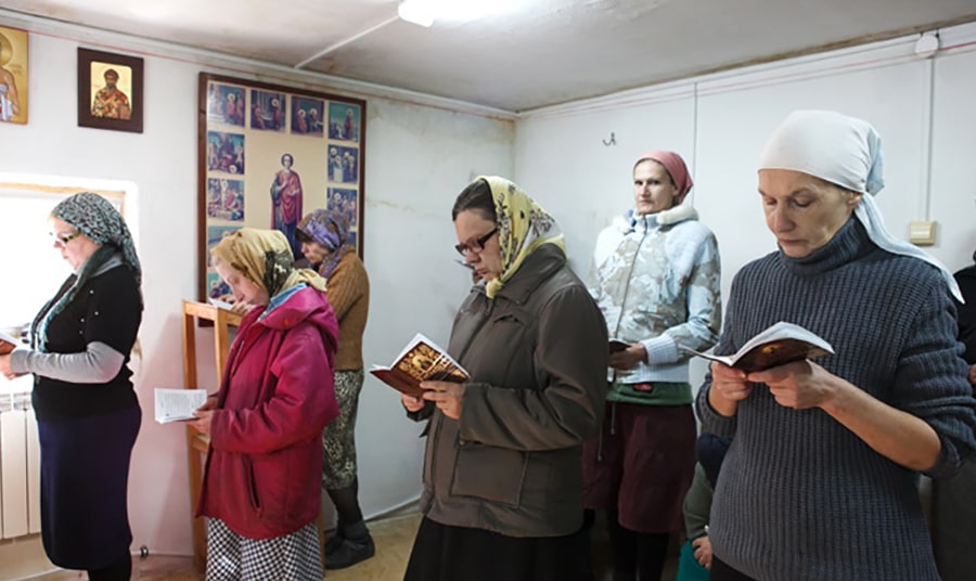 priere orthodoxe au centre hebergement