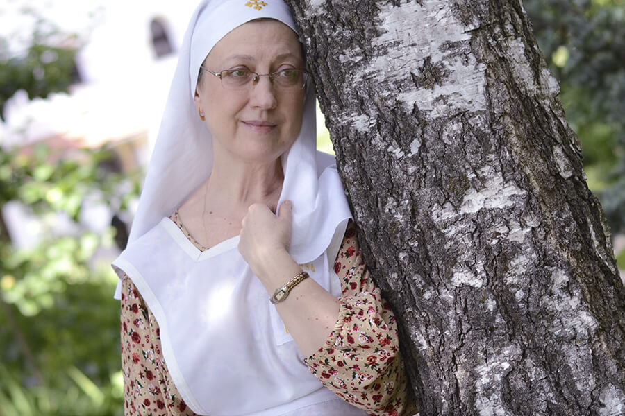 soeur orthodoxe monastere