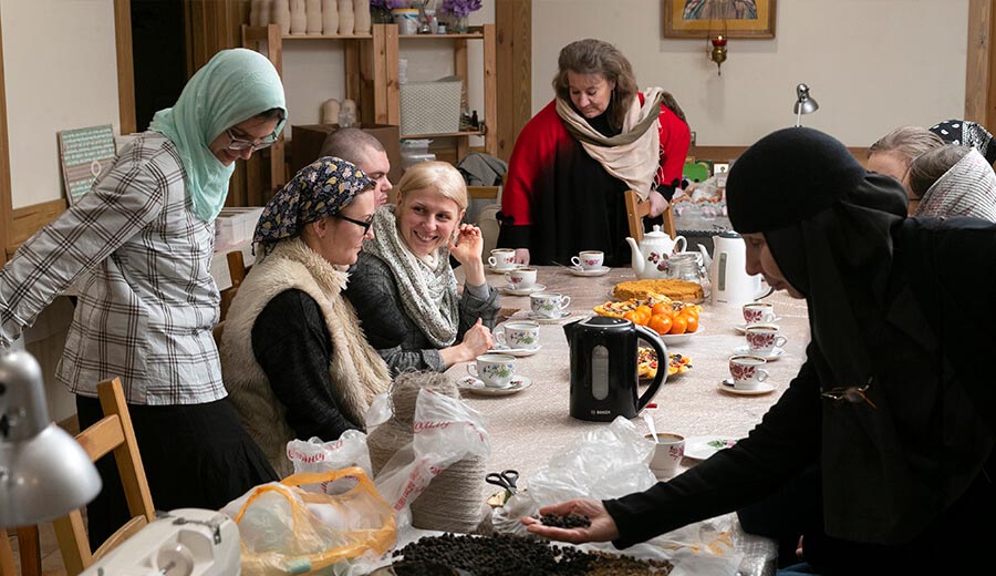 Nun Anfisa in the workshop of the “Blessed Heaven” art studio