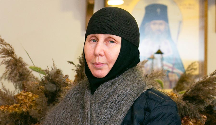 Nun Anfisa (Ostapchuk)