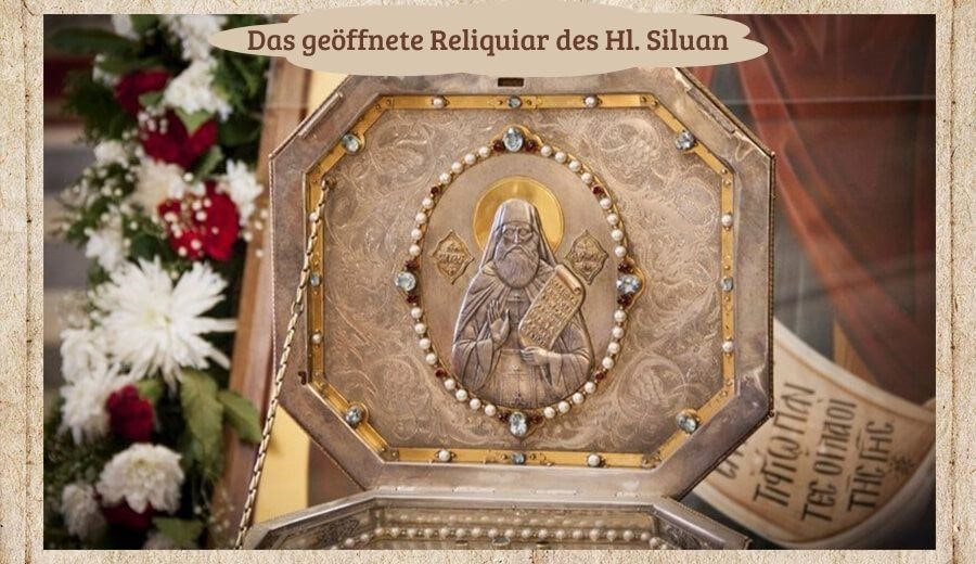 Das geoffnete Reliquiar des Hl Siluan