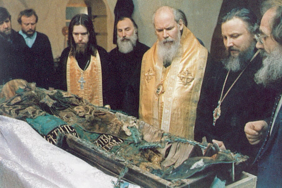 Discovery of the relics of Saint Patriarch Tikhon