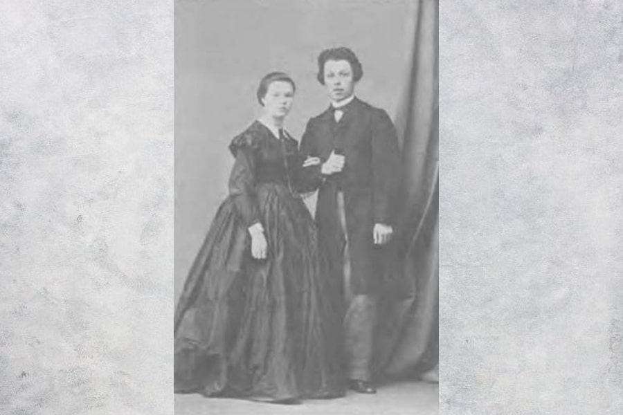 Fyodor Alexyevich Solovyov with his wife Anna Pavlovna