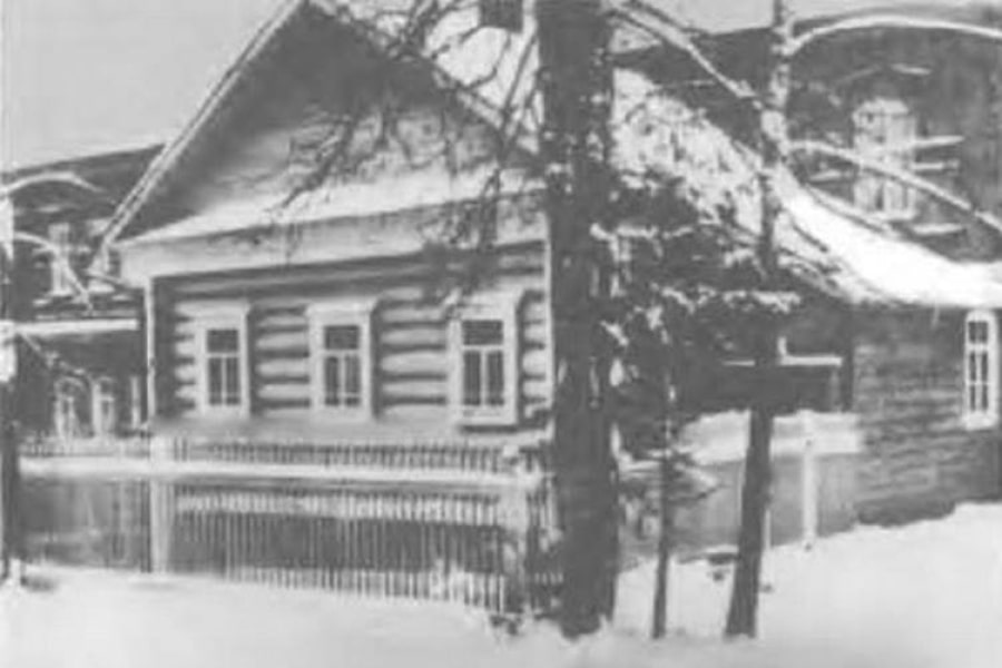 Cabin-cell at Zosima Hermitage