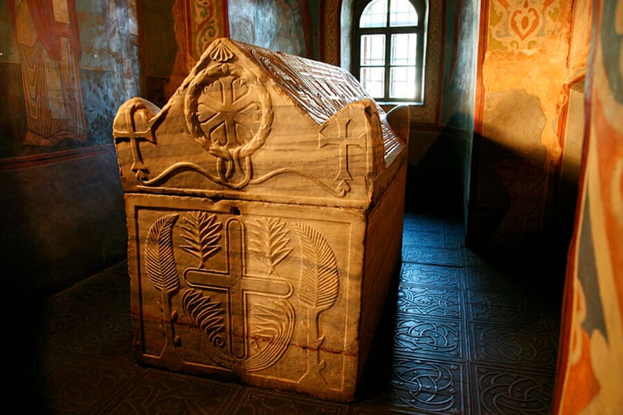 Byzantine sarcophagus
