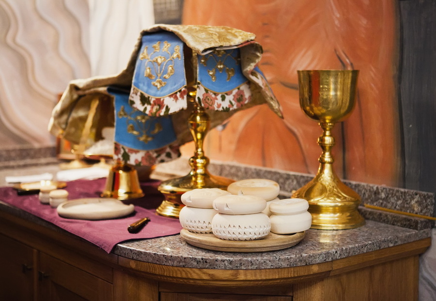 almsgiving and charity