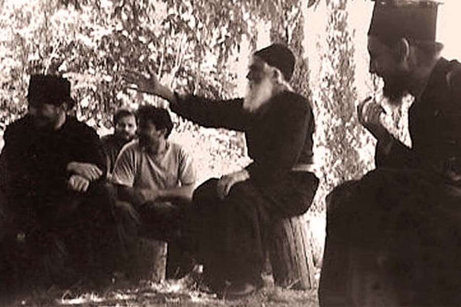 Venerable Paisios with pilgrims