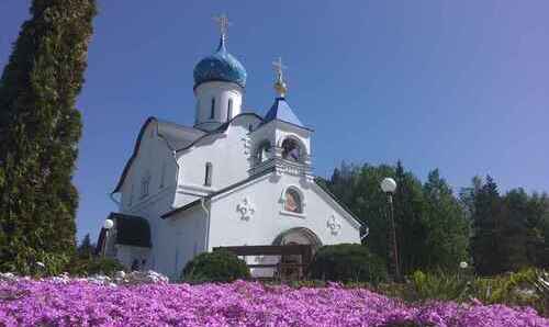 Monastics recall the taking of the tonsure ten years ago