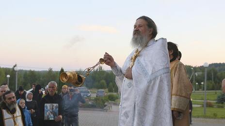 Let Us Not Let Our Faith Waiver