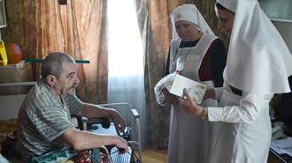 Caregiving / visiting nurse service