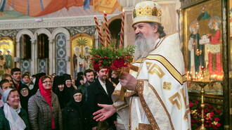 Myrrh-bearing Women, the Guardians of Love and Warriors of Christ