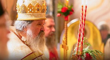 Hold on to the Easter Joy Through all of Bright Week!