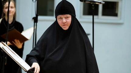 Moniale Iouliania: Que le chant réponde dans l’âme par la prière