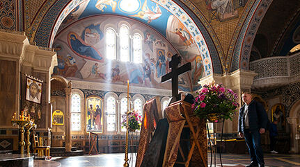 Serving God, touching people's hearts