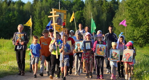 Klostermaus Lisa erzählt (Teil 12): Im Sommerlager mit Kindern